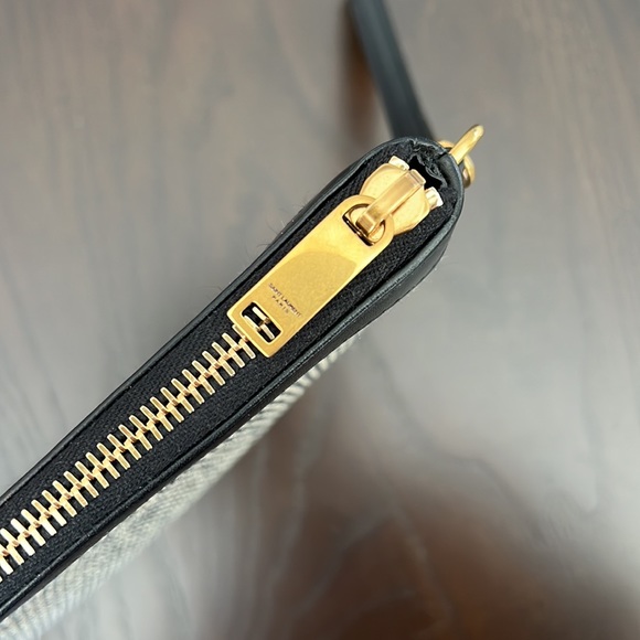 Saint Laurent YSL Rive Gauche clutch. 100% authentic - Picture 4 of 7